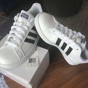 Adidas Cloudfoam Stripe Sneaker - NWT!